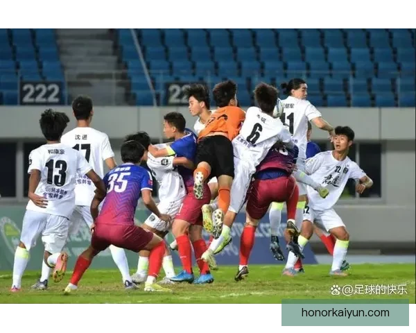 广州队面临挑战：调整阵容，状态回暖期盼在中超赛季逆转颓势