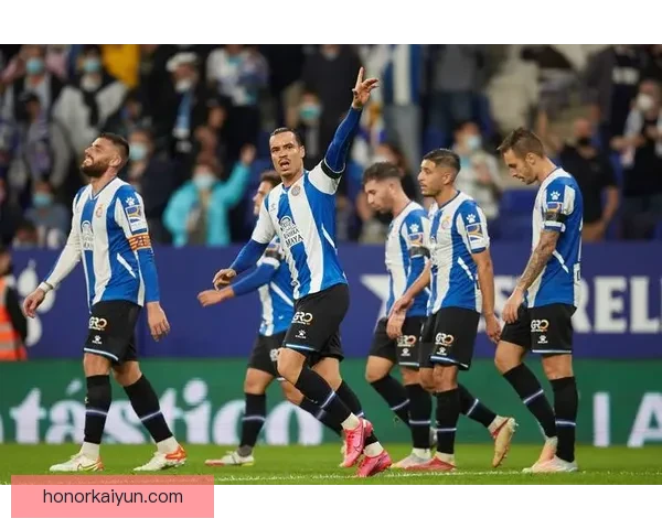 2024年西甲升级形势分析，众多球队竞争激烈值得关注