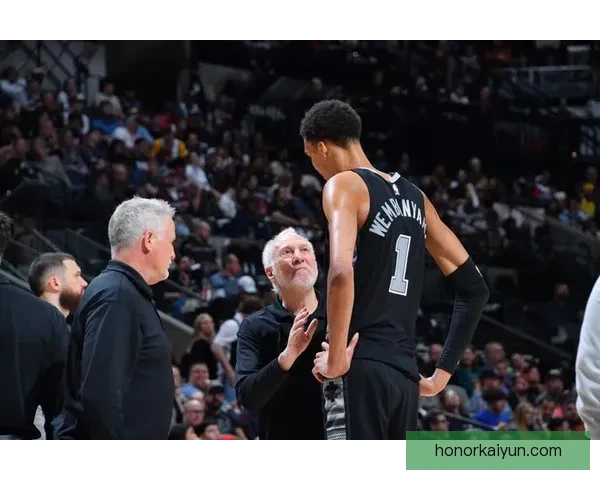 格纳布里职业生涯亮点持续受到关注，状态稳健助力球队竞争。