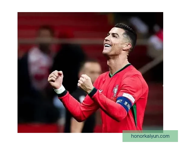 C罗近期无球跑动表现稳健，继续展示出卓越的职业素养与比赛影响力。