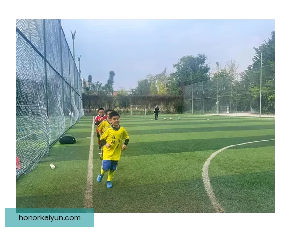 Foden 回忆童年足球梦想启蒙 目前状态持续向好