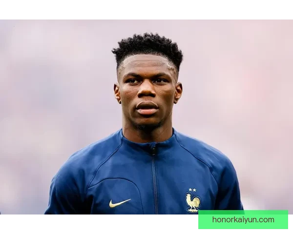 楚阿梅尼在皇马的角色与影响：逐渐成为球队中场核心，状态稳定提升。